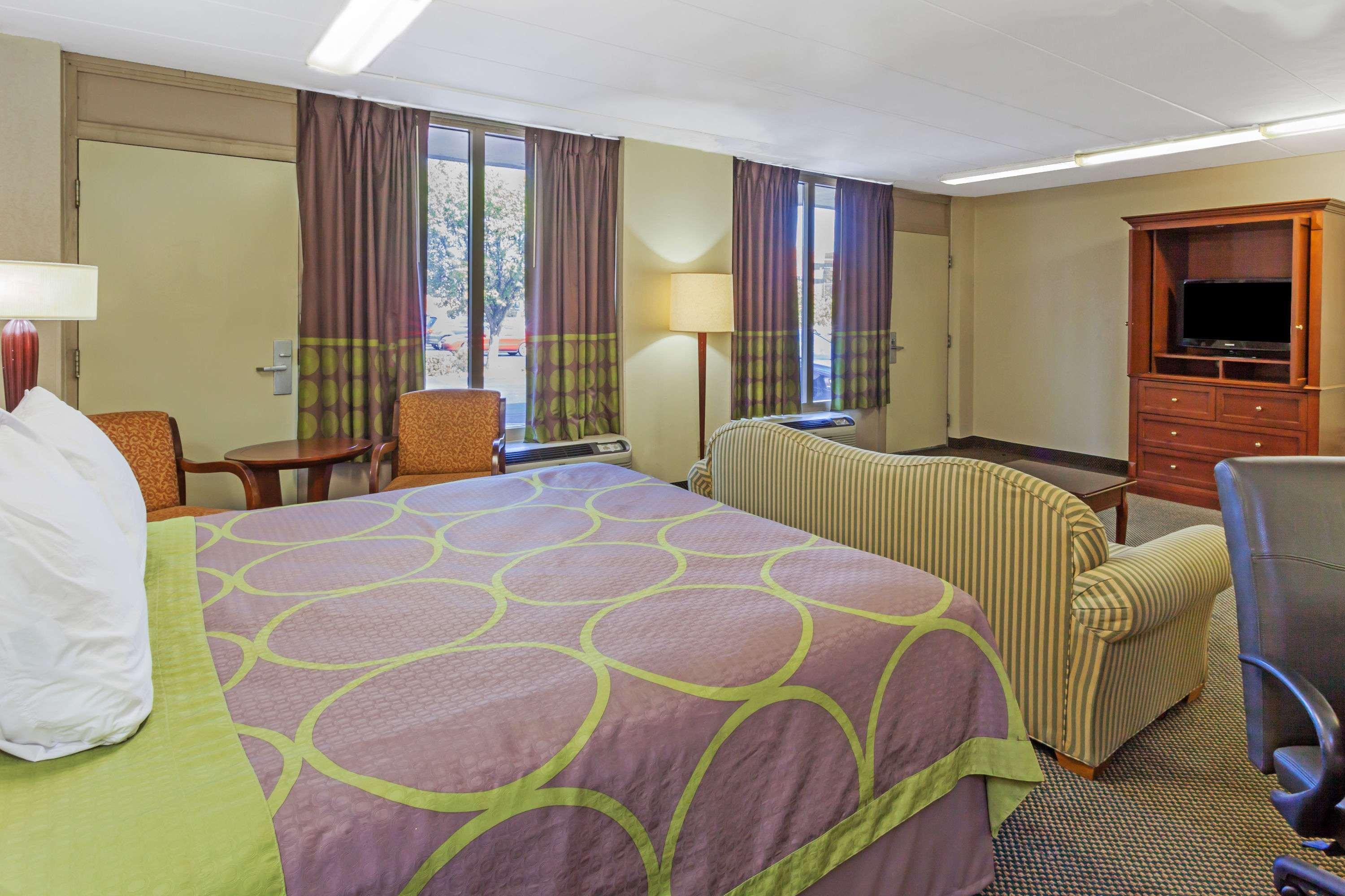 Super 8 By Wyndham Hotel Manassas