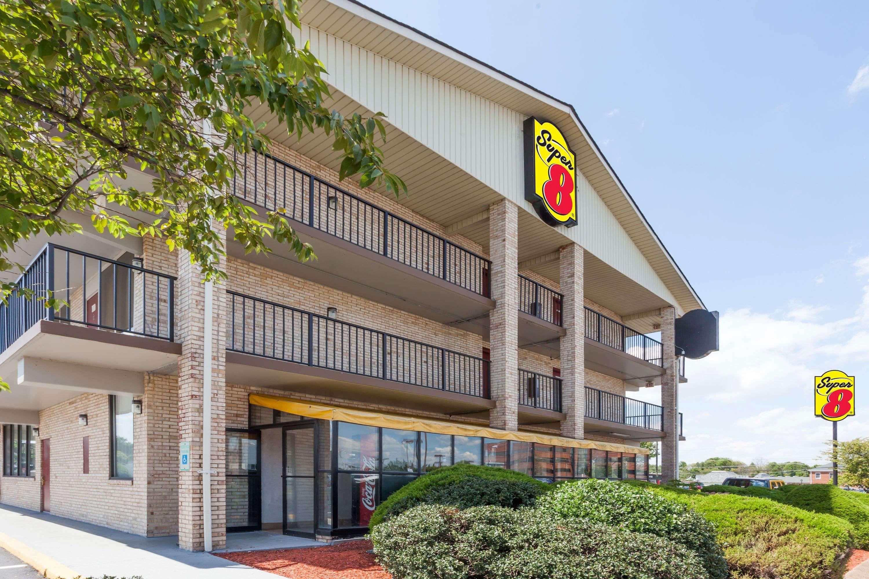 Super 8 By Wyndham * Manassas