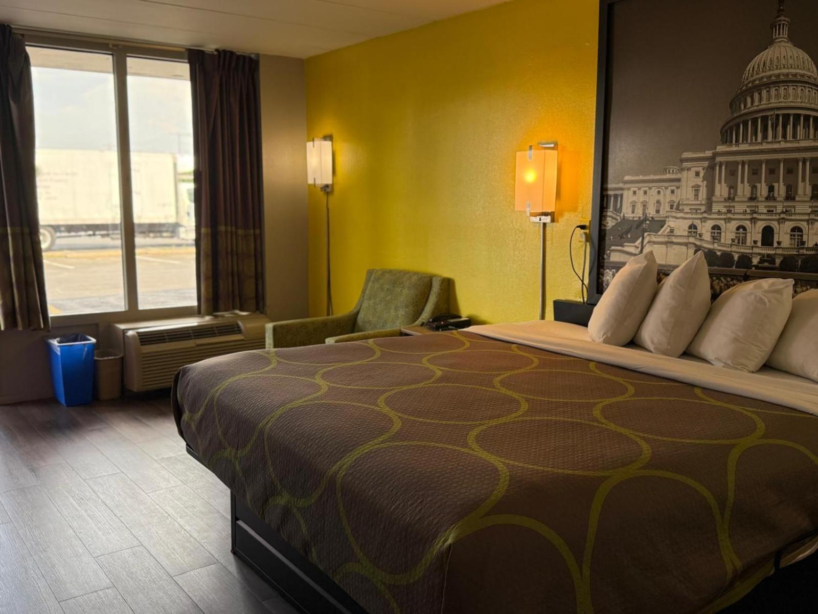 Super 8 By Wyndham * Manassas