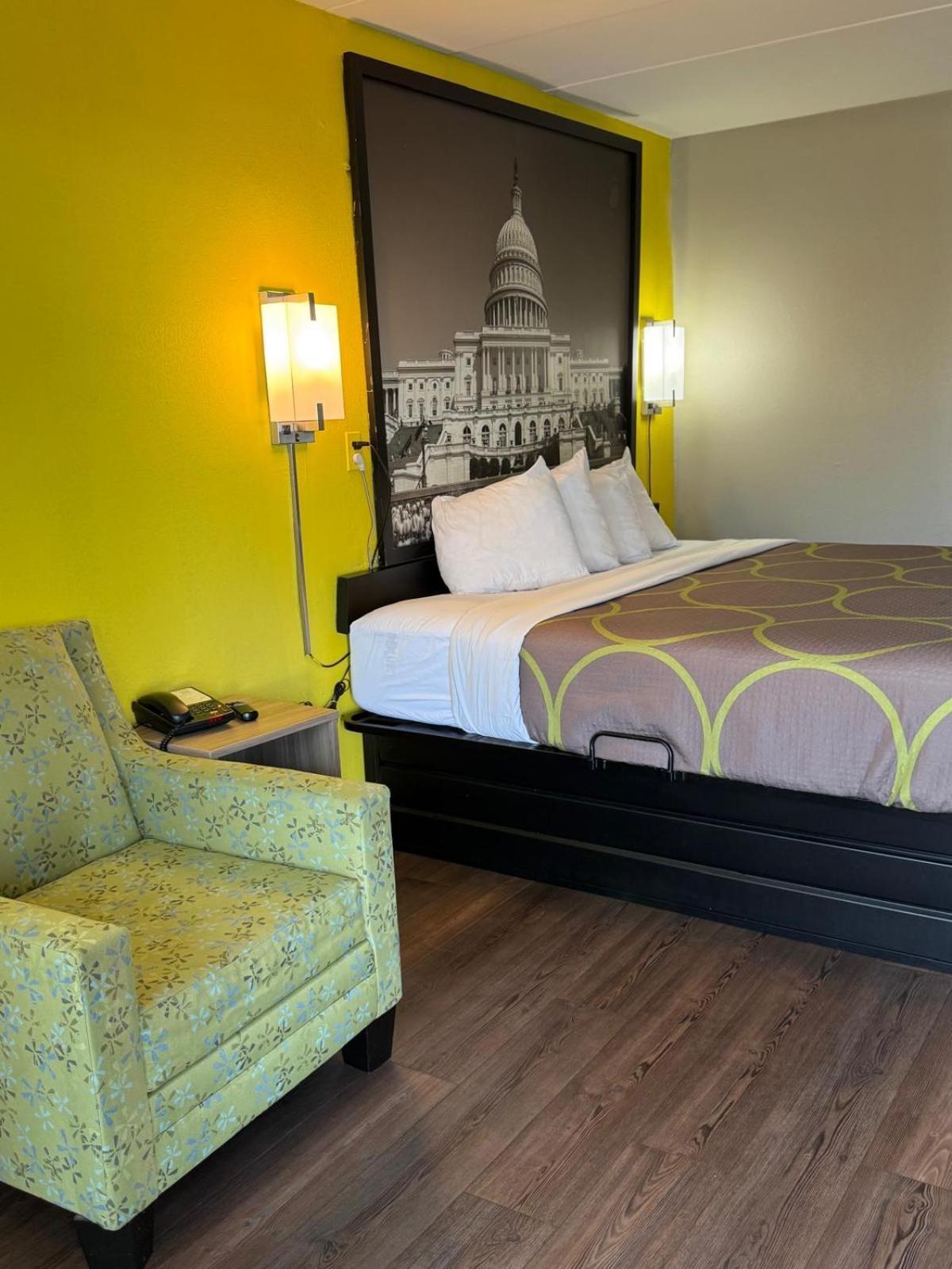 Super 8 By Wyndham