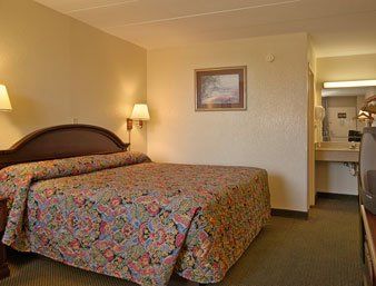 Super 8 By Wyndham Manassas